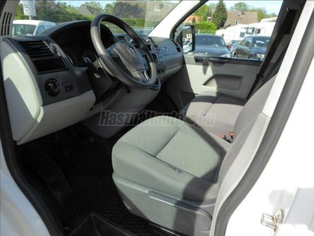 VOLKSWAGEN - TRANSPORTER T5 DOKA P+P VOLKSWAGEN - TRANSPORTER T5 DOKA P+P