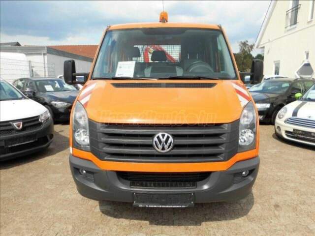 VOLKSWAGEN - CRAFTER DOKA platós maxilift daruval