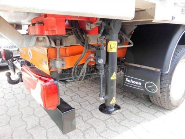 VOLKSWAGEN - CRAFTER DOKA platós maxilift daruval