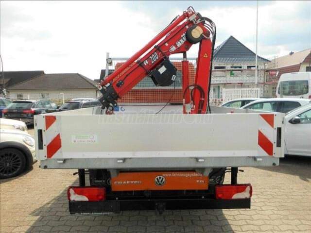 VOLKSWAGEN - CRAFTER DOKA platós maxilift daruval