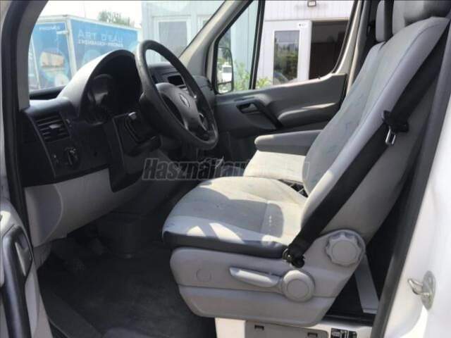 VOLKSWAGEN - CRAFTER 2.5 tdi Platós
