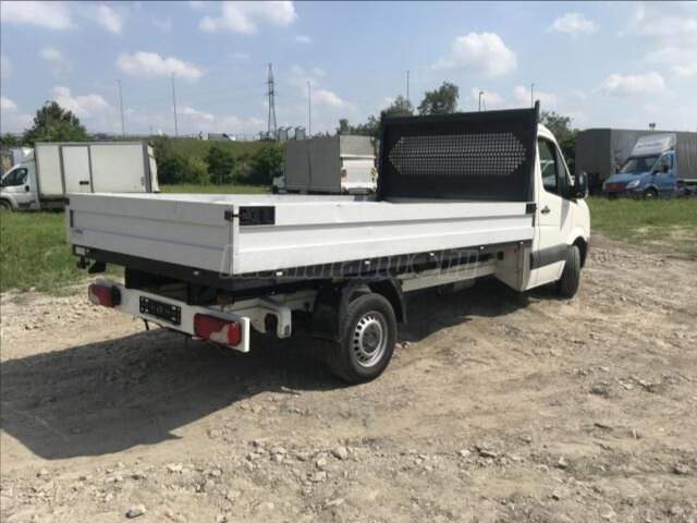 VOLKSWAGEN - CRAFTER 2.5 tdi Platós