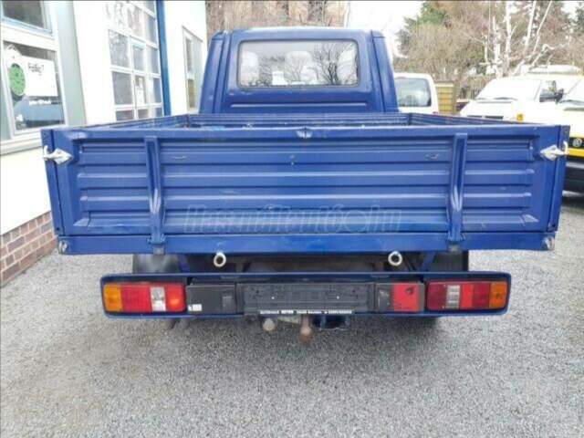 VOLKSWAGEN - TRANSPORTER T4 2.5 TDI DOKA Platós