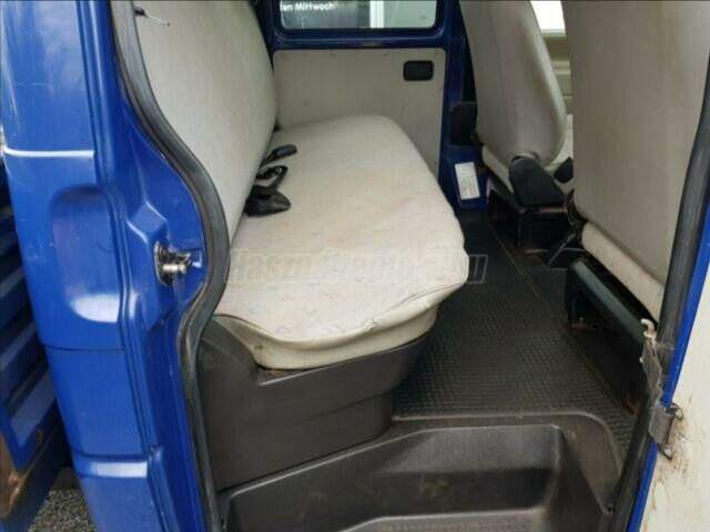 VOLKSWAGEN - TRANSPORTER T4 2.5 TDI DOKA Platós