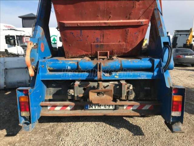 VOLVO - FL6 konténeres