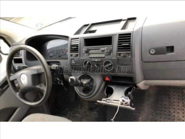 VOLKSWAGEN - TRANSPORTER T5 2.5 TDI 4Motion PD platós