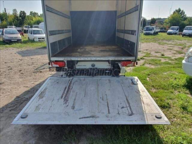 VOLKSWAGEN - CRAFTER 50 DOKA koffer + Hátfal