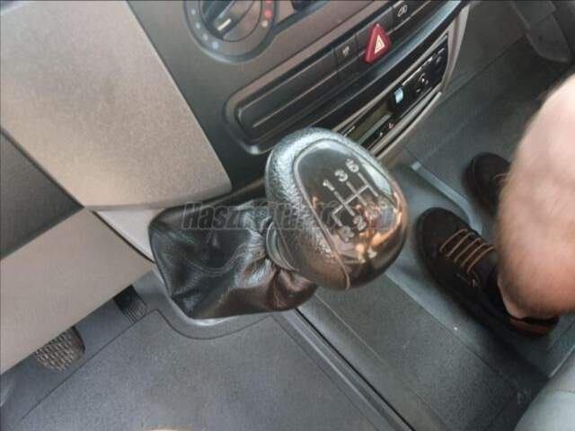 VOLKSWAGEN - CRAFTER 50 DOKA koffer + Hátfal