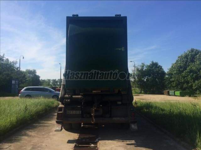 VOLVO - VOLVO FL6 + presscontainers